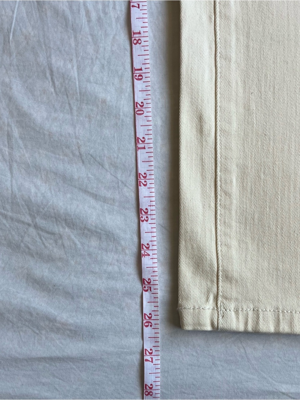 Women's Cream High-Rise Straight Jeans - Picture 5 of 6